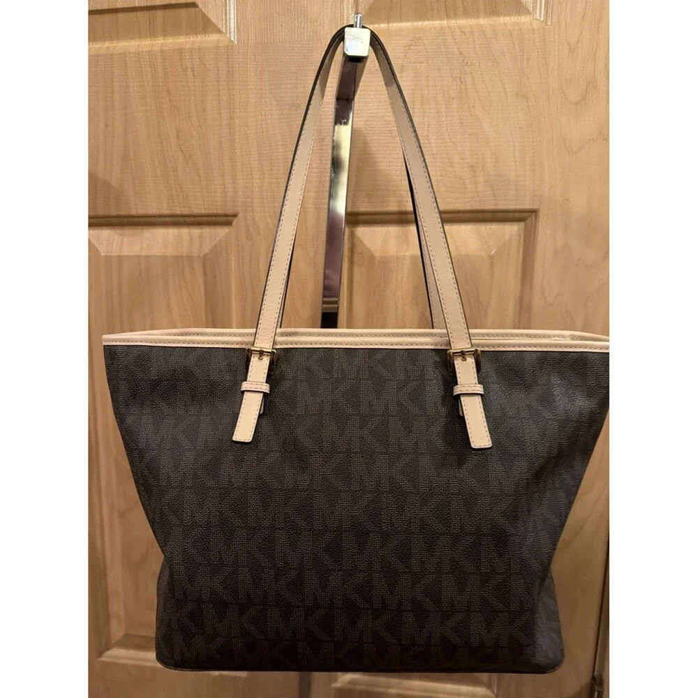 Michael Kors Jet Set Brown Logo Large Tote Gold Hardware.  Bag Charm.Zip Closure